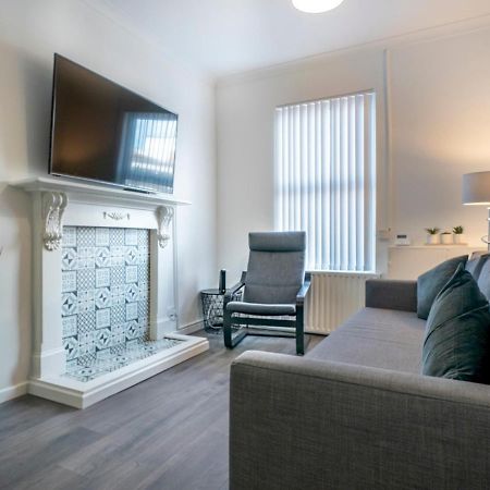 Pass The Keys Mccracken'S Townhouse - 10 Min Walk To City Centre Belfast Bagian luar foto